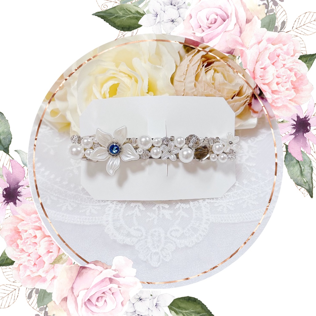 𝒔𝒏𝒐𝒘𝒇𝒂𝒍𝒍𝒊𝒏𝒈❄︎.*ヘアバレッタ【Holiday collection】