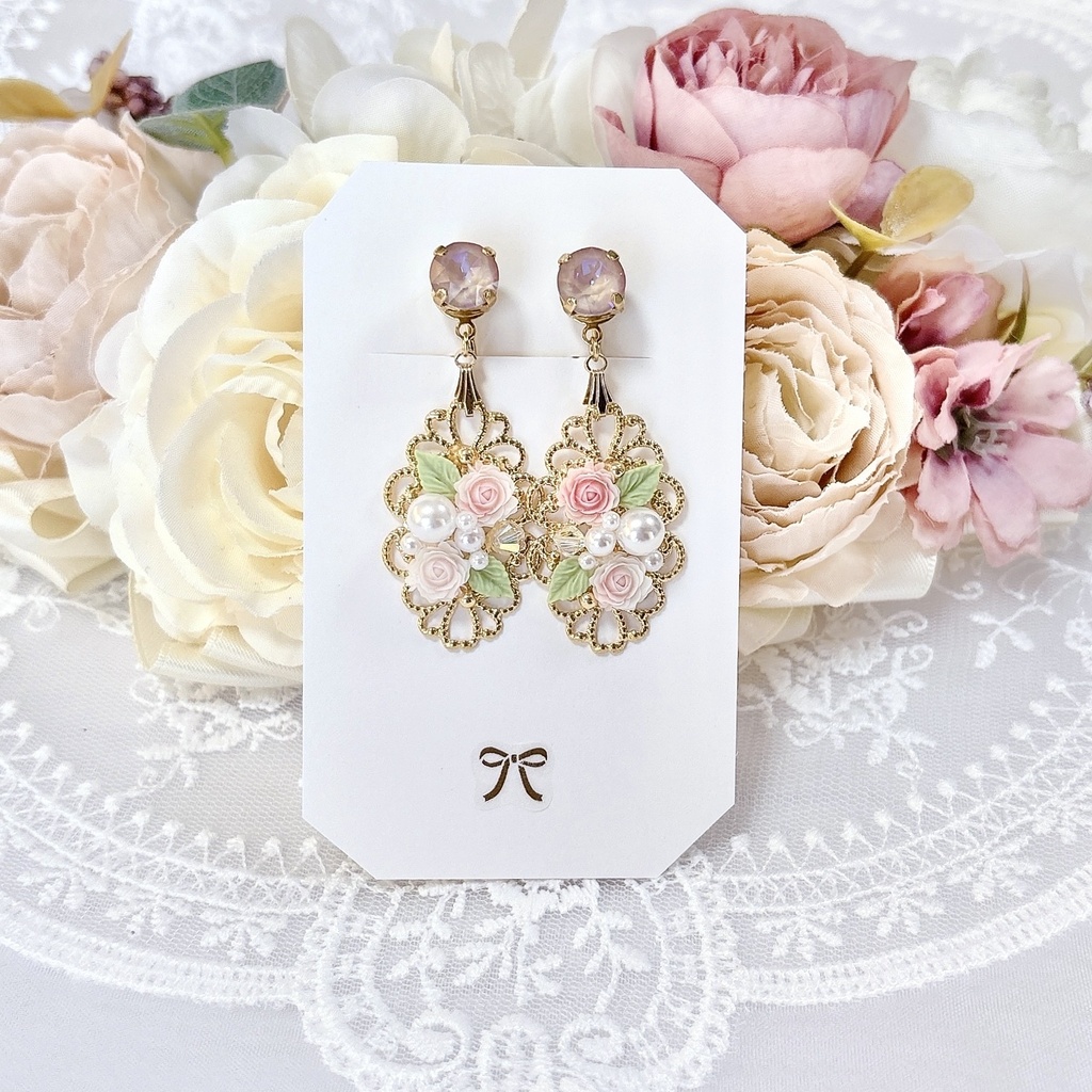 Roseraie de Poudre ミニローズイヤリング