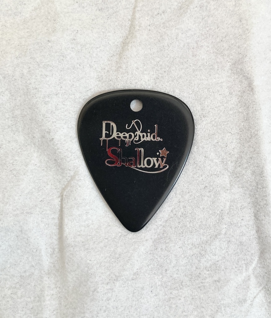Deep mid. Shallow ピック