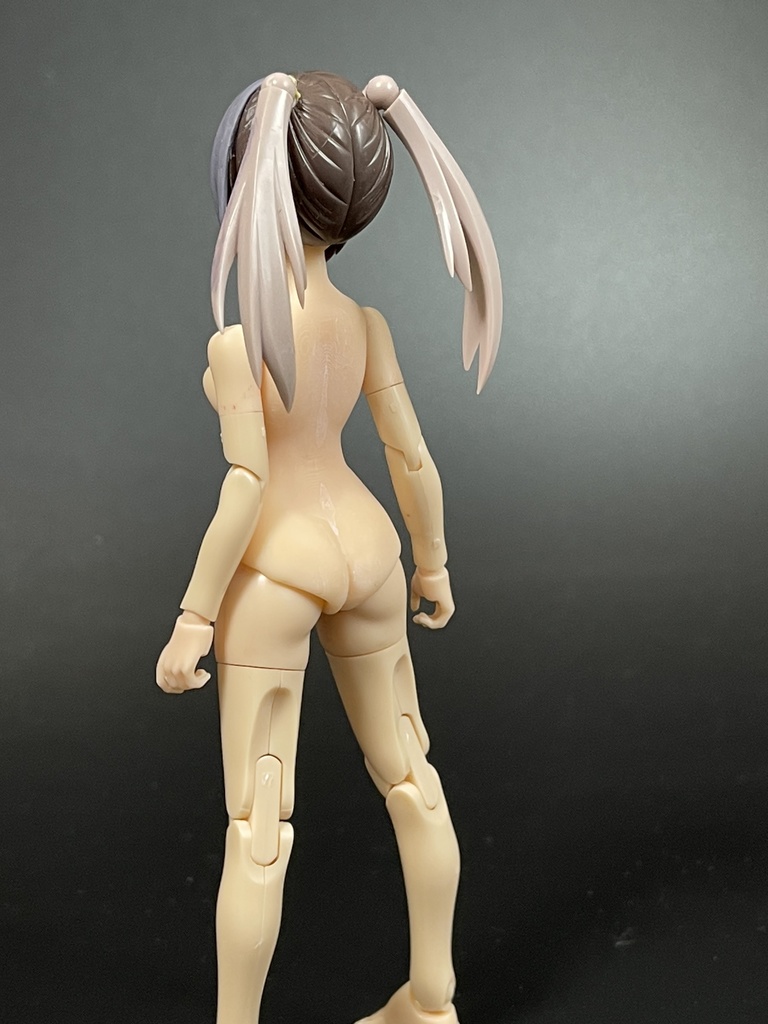 めがみのそたい001/002