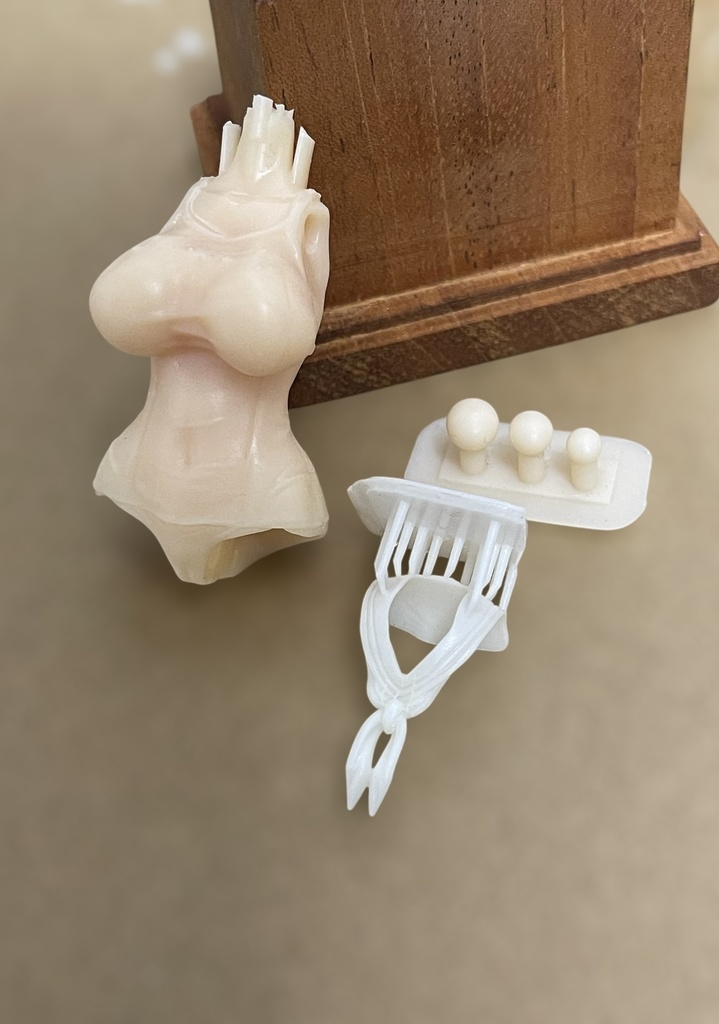 めがみのみずぎ 001