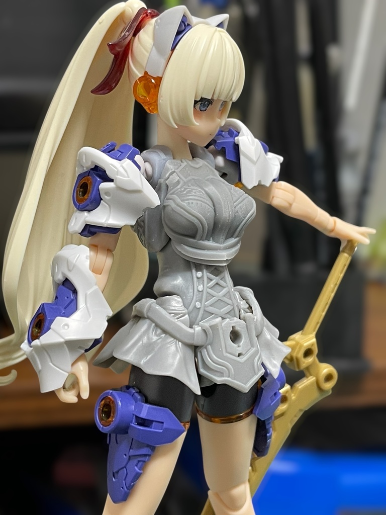 BDボディ004-スチールナイト