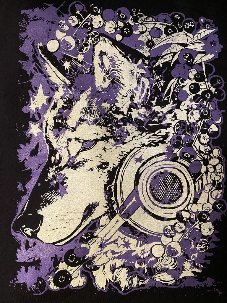 狼ヘッドホン(ヨウシュヤマゴボウ)/Tシャツ