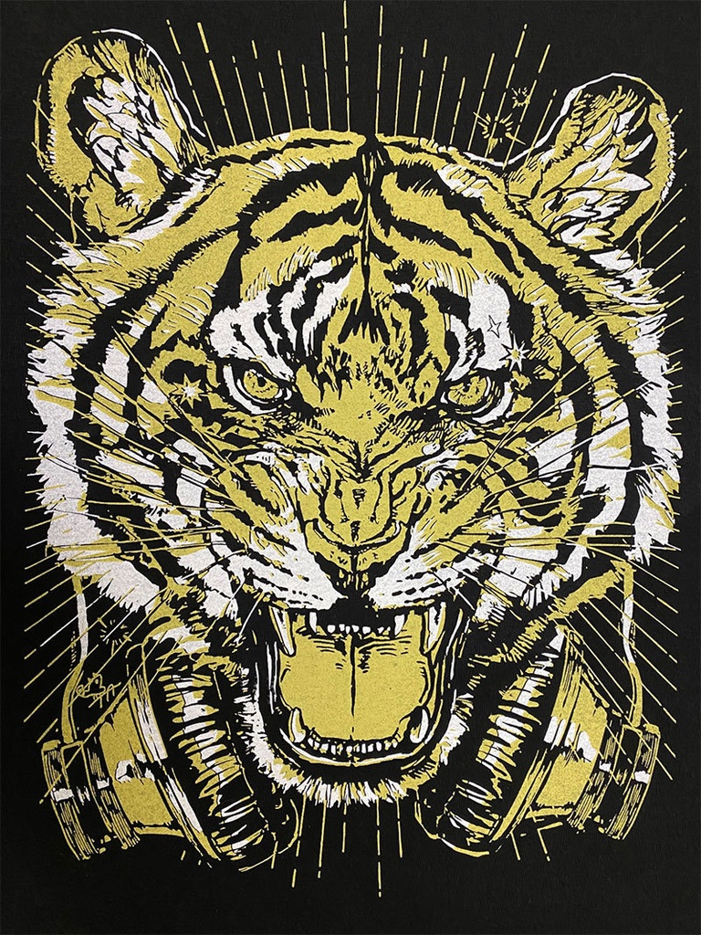 虎／Tシャツ