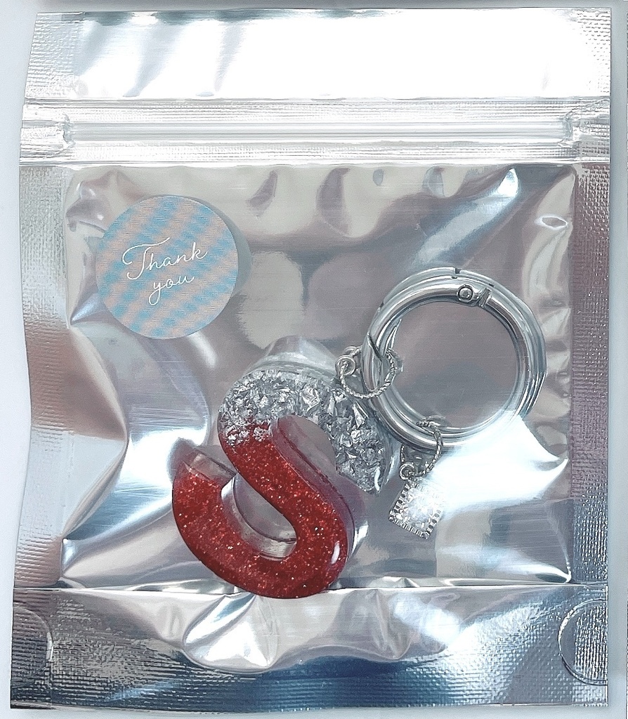 ラメキーホルダー【SHOTO】