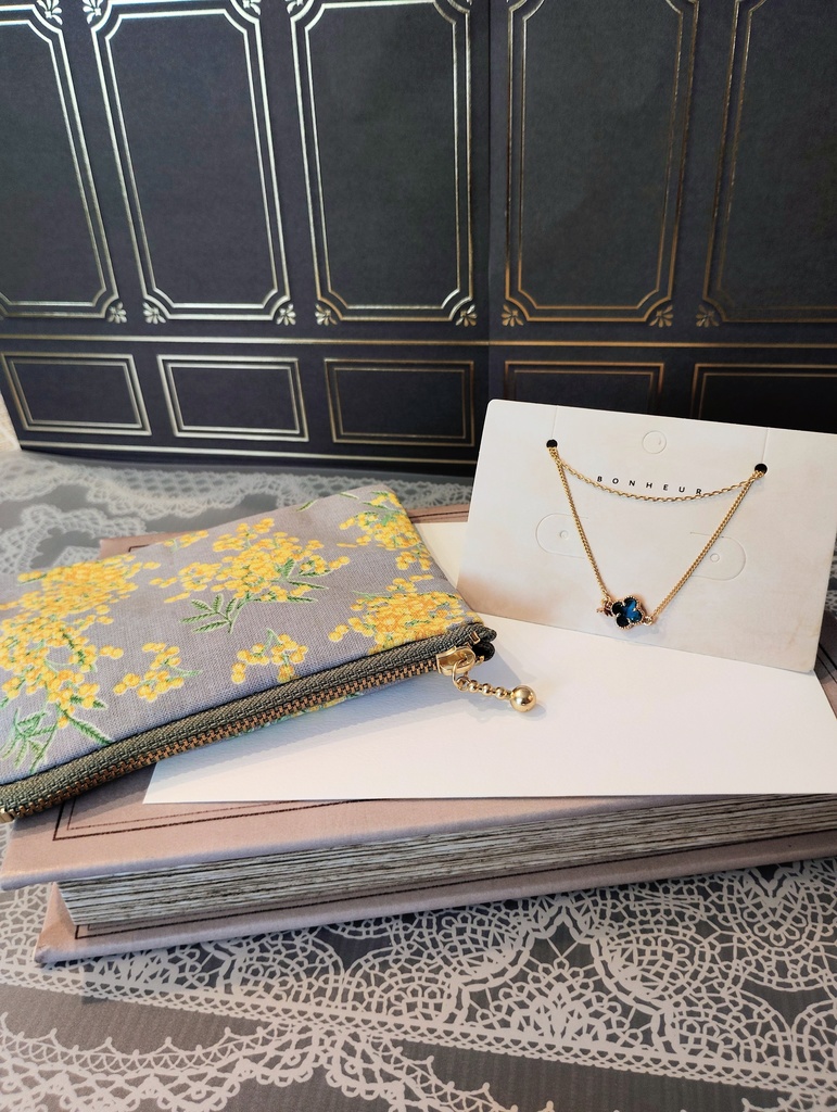 フラワーモチーフ💠ブレスレット