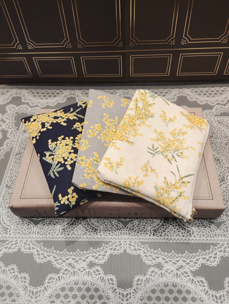 フラワーモチーフ💠ブレスレット