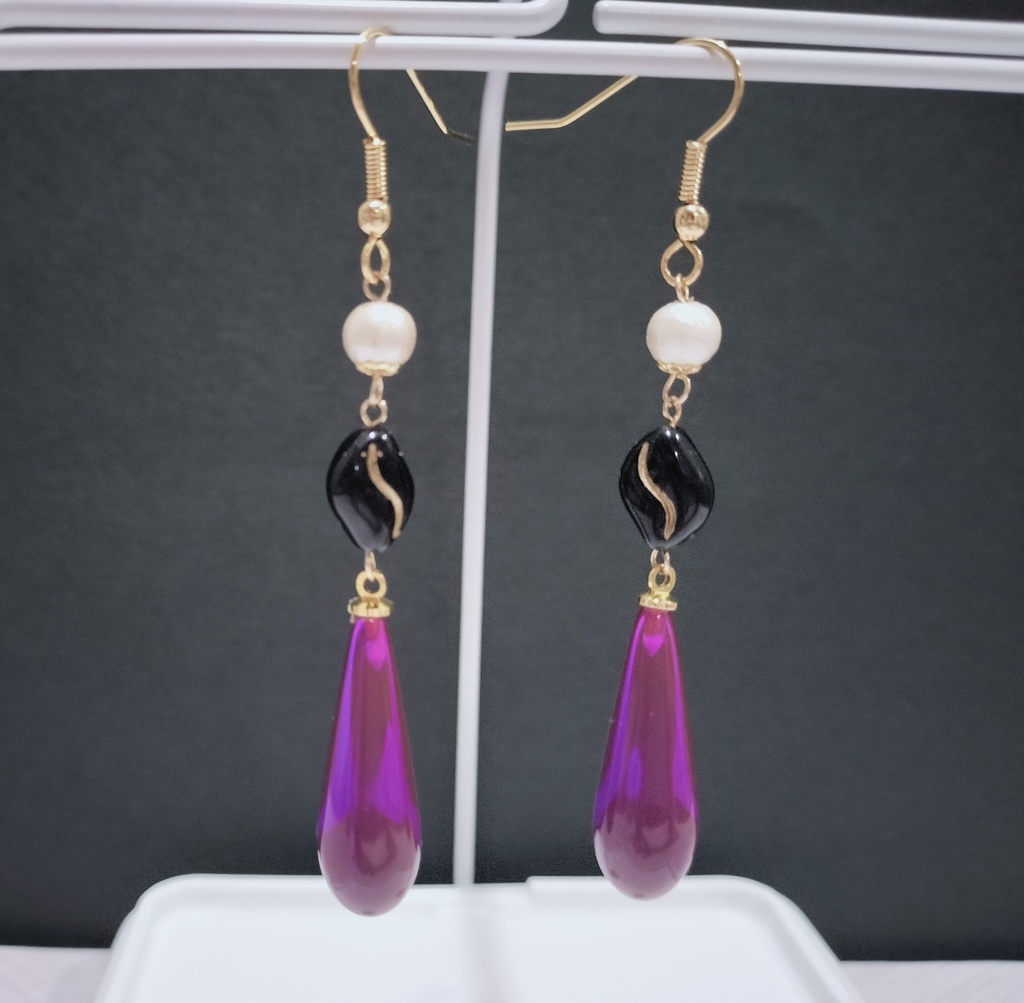 krsb概念イメージピアス/イヤリング⑤