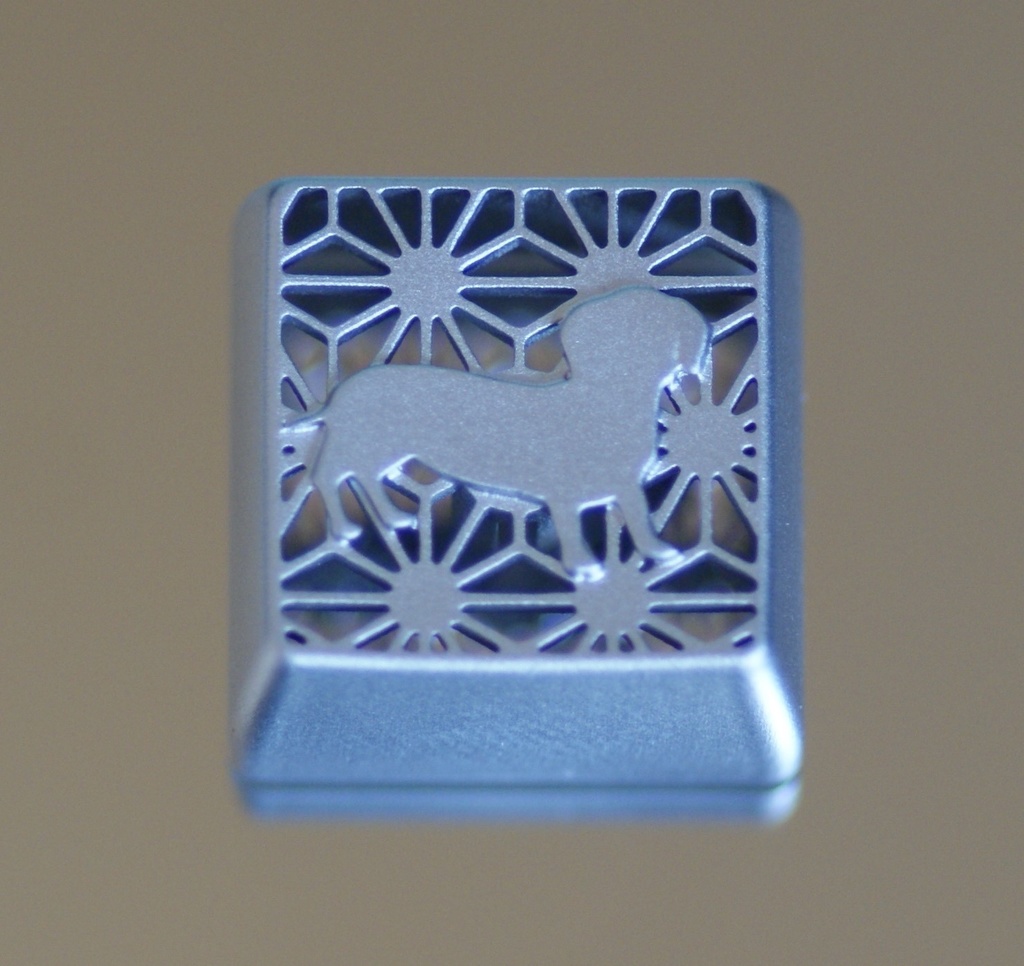 イヌのキーキャップ　麻の葉①