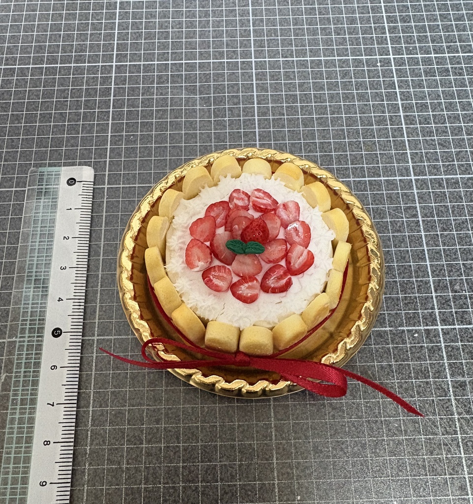 ドール用フェイクスイーツ(シャルロットケーキ)