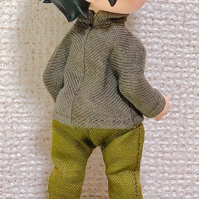 長袖タートルネック