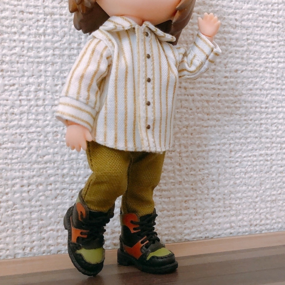 ロングスリーブシャツ