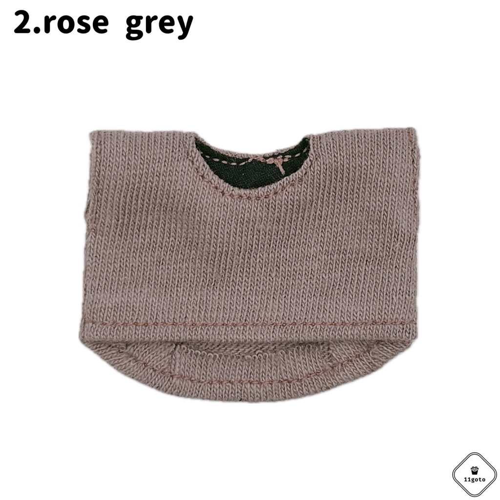 ショート丈トップス