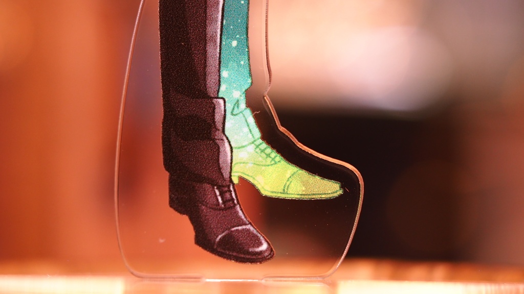 【ジル】ビッグアクリルスタンド