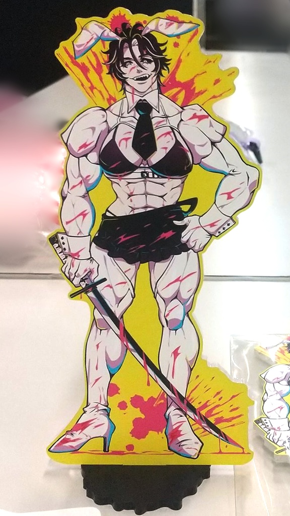 数量限定!デカ筋肉娘ロマンちゃんポスカ・アクスタ