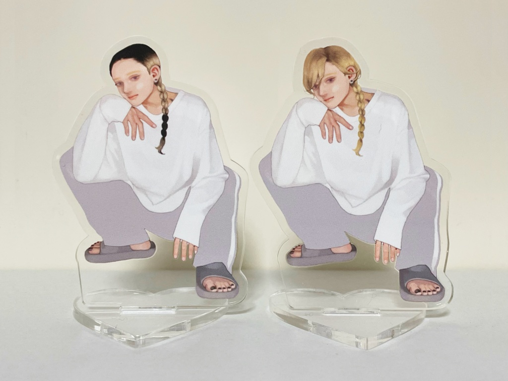 13・18アクリルスタンド