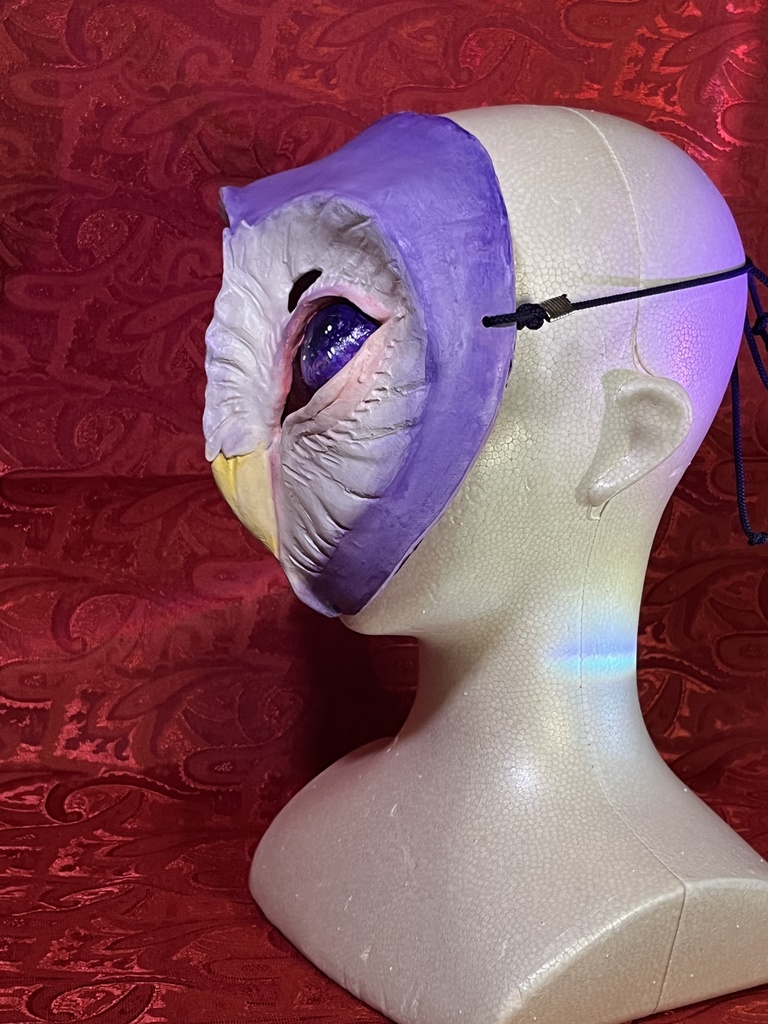 フクロウ面・レディ