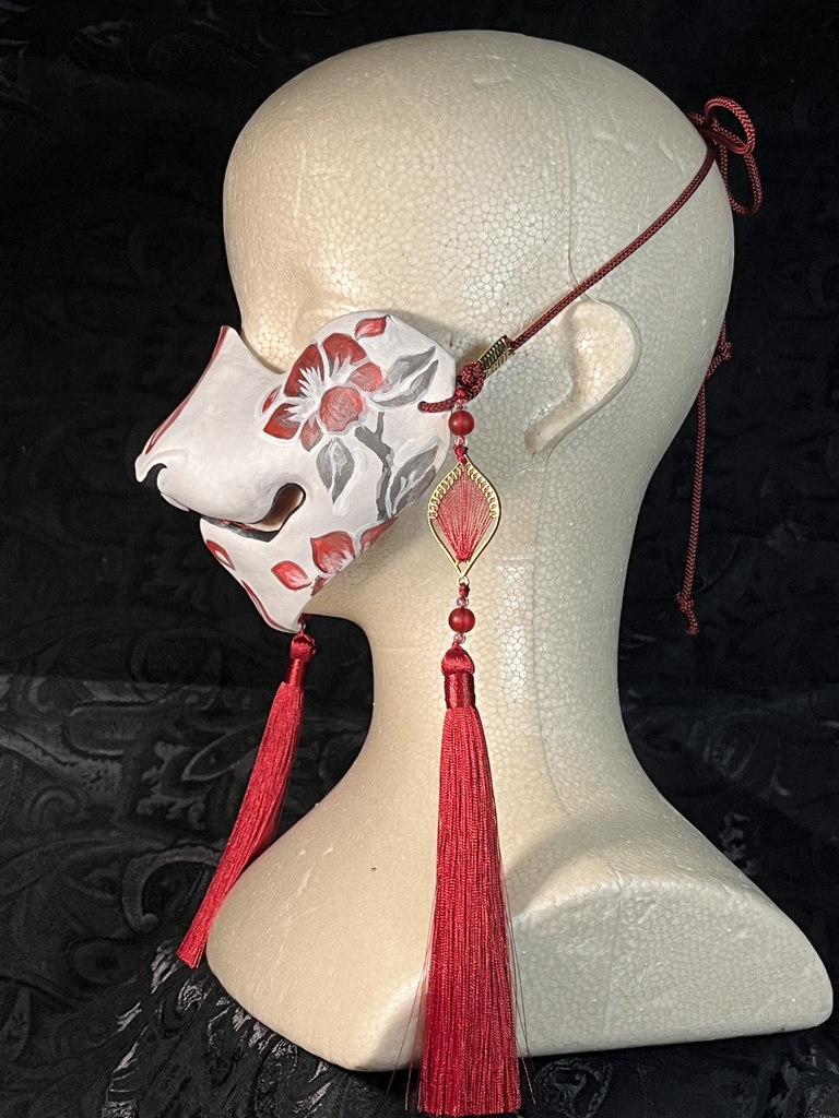 猫ノ口面・紅花