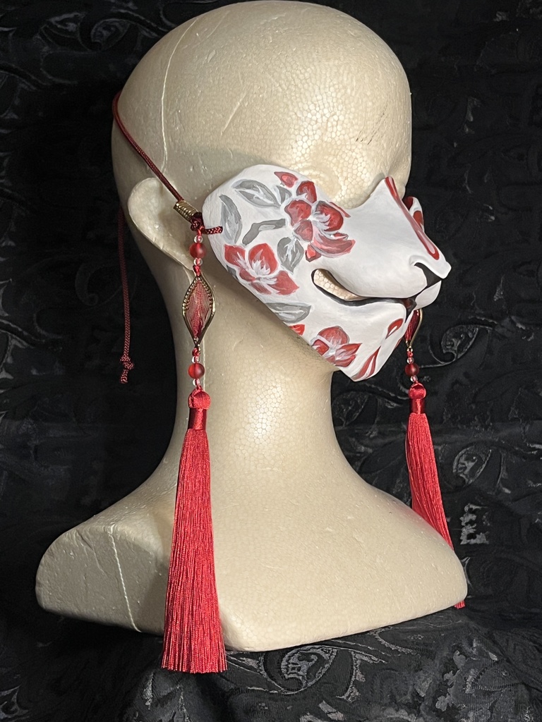 猫ノ口面・紅花