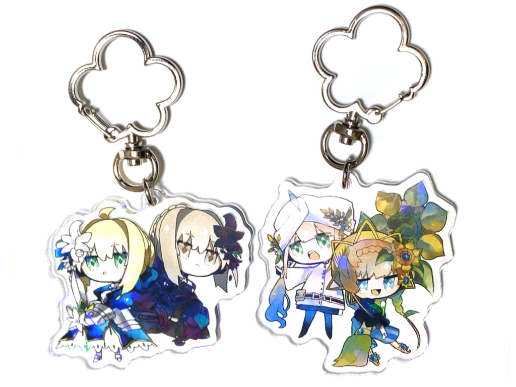 Flowers and jewels アクリルキーホルダー