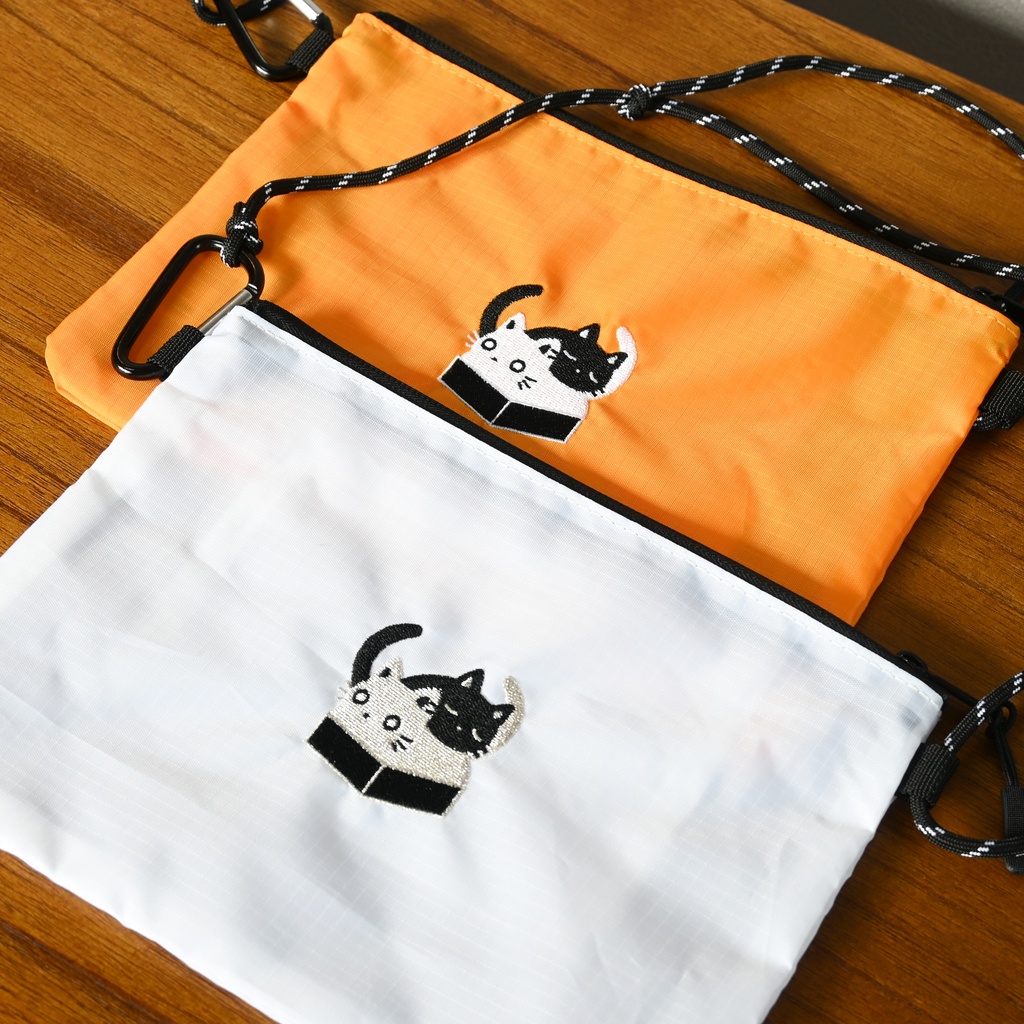 刺繍ねこサコッシュ