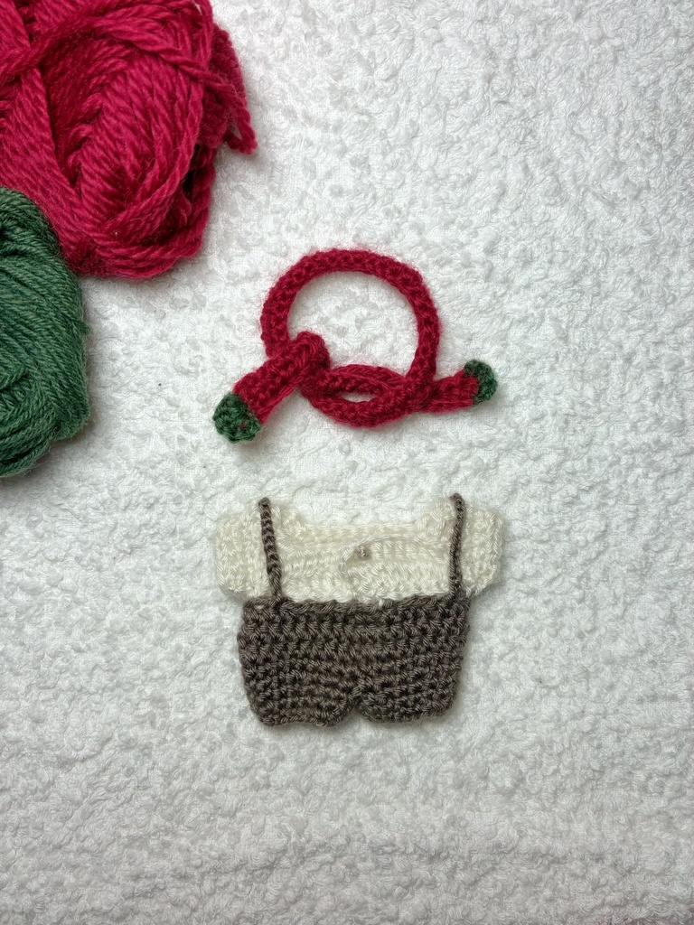 シャツとつりパンツのオールインワン冬コーデ