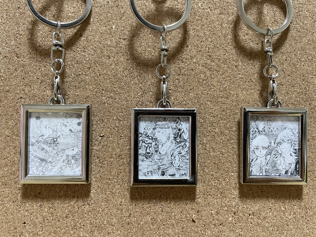 メタルフレームキーホルダー