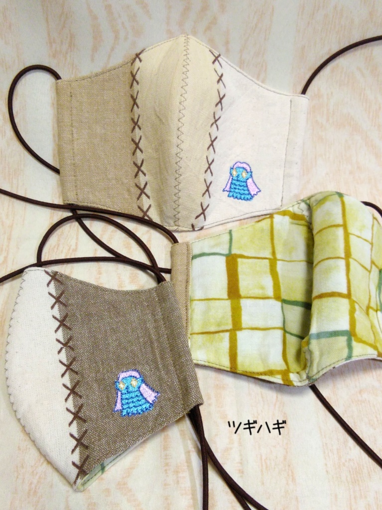 アマビエ様の刺繍入り布マスク