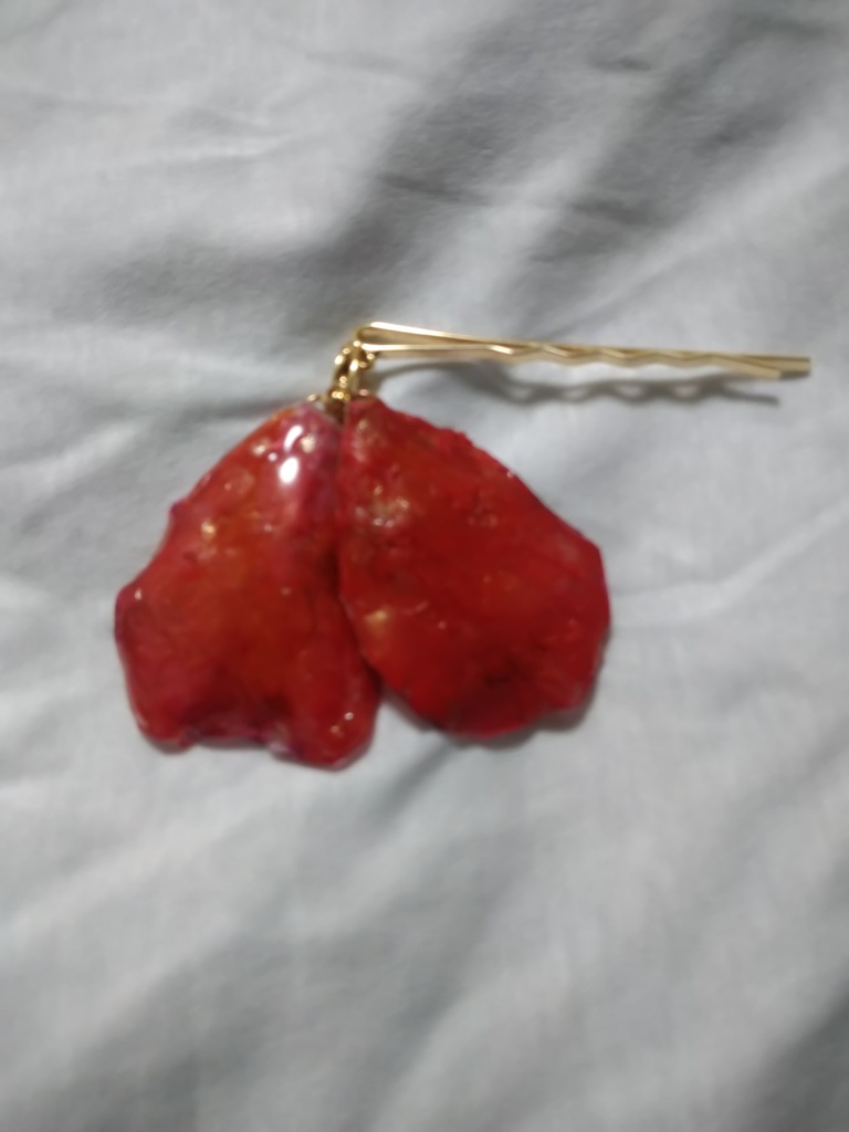 山茶花のヘアアクセサリー