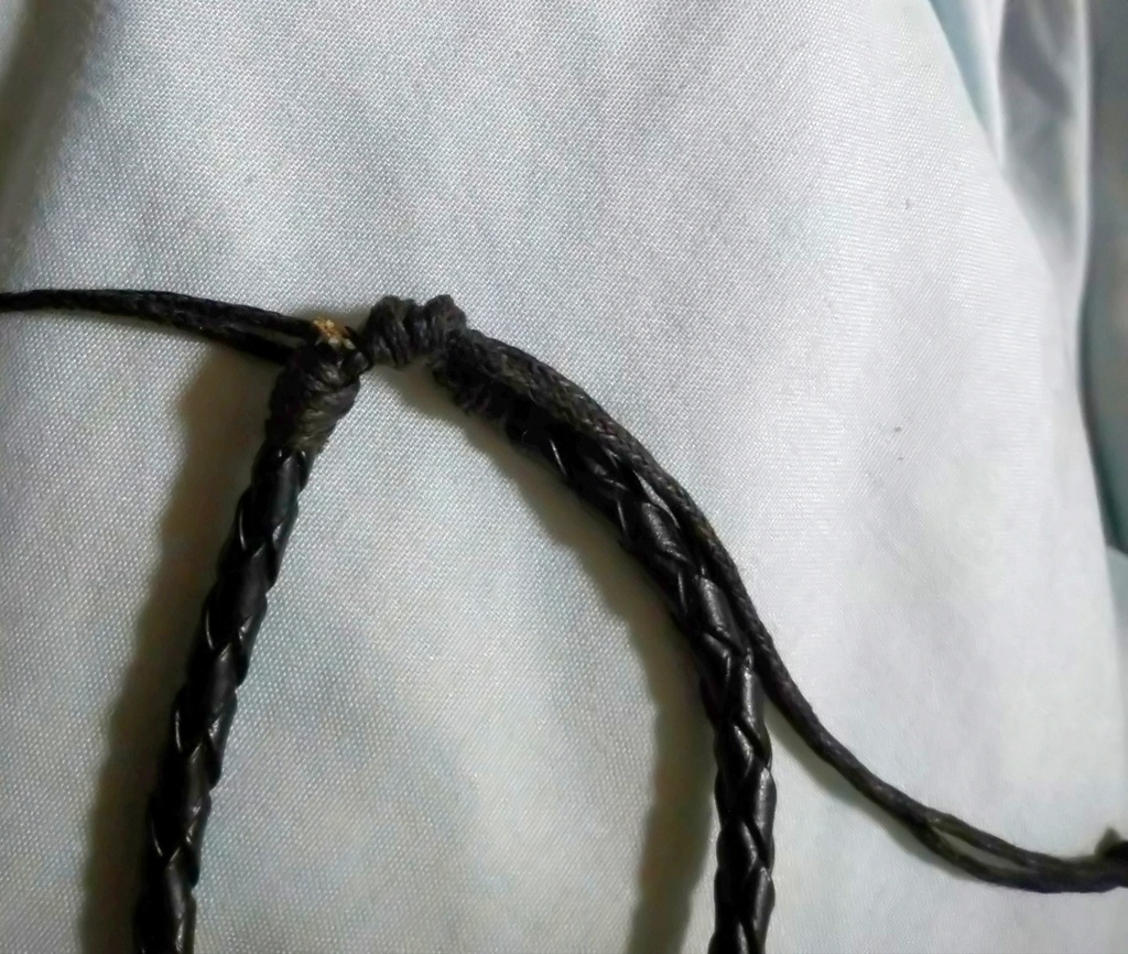 鳥の羽根のブレスレット(柄付き)