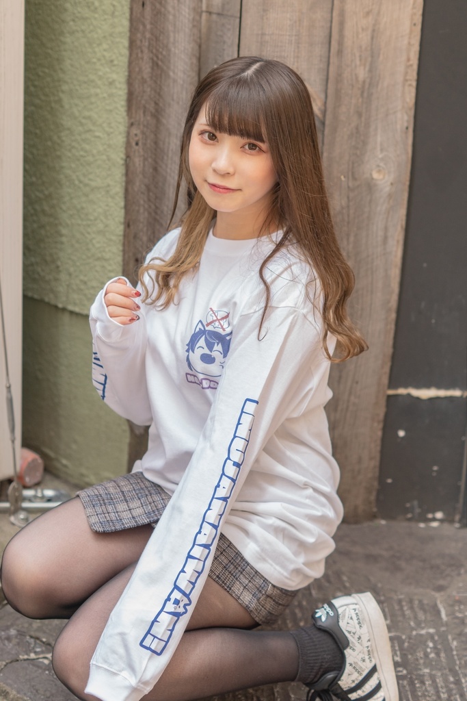 犬じゃないワン!ロンT