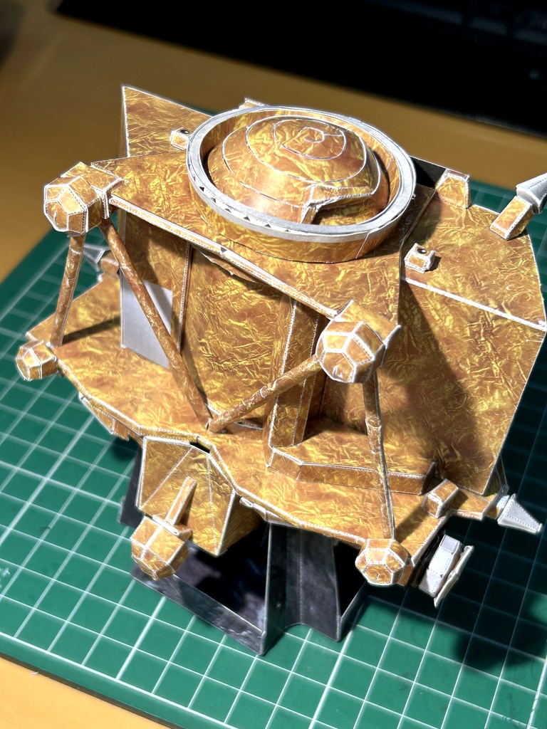 SLIM ペーパークラフト