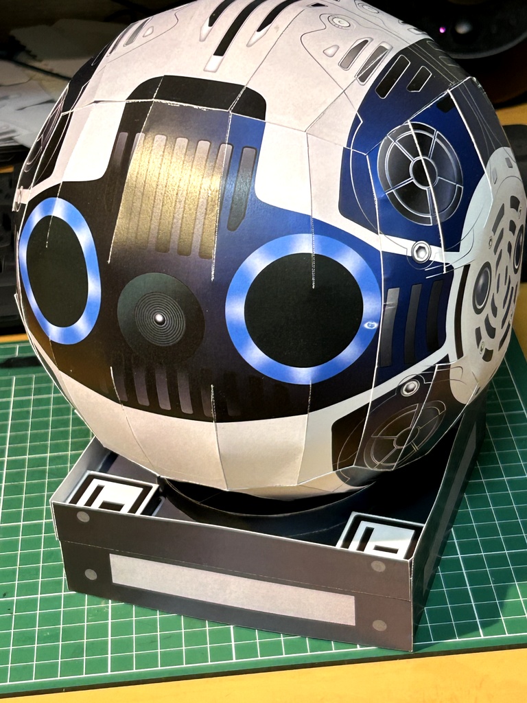 イントボール2ペーパークラフト【データ販売】