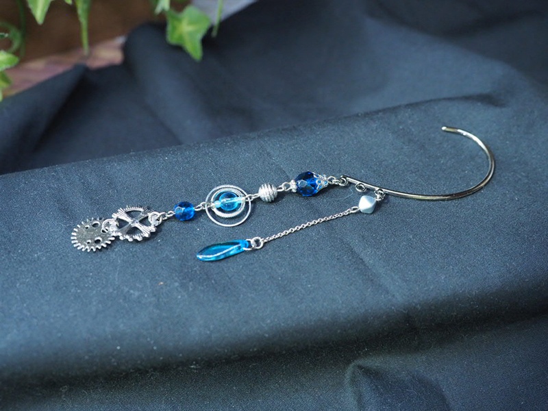 【推し色】魔法使いのイヤーアクセサリー 蒼