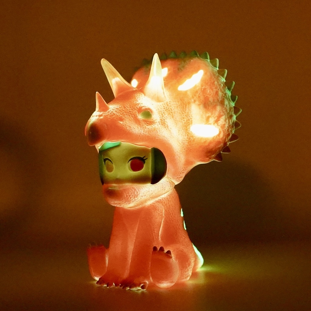 CUTIE トリケラ レッド(蓄光模様)再販