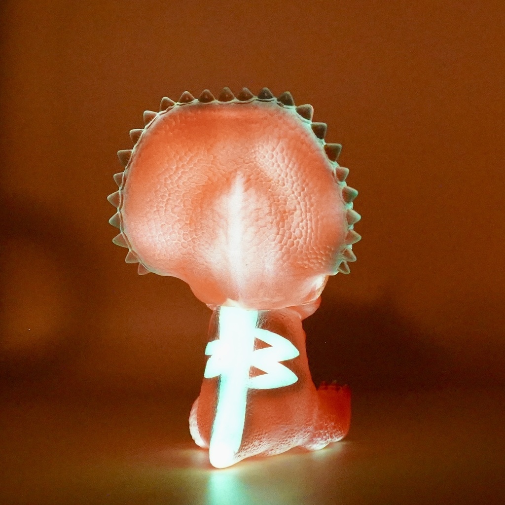 CUTIE トリケラ レッド(蓄光模様)再販