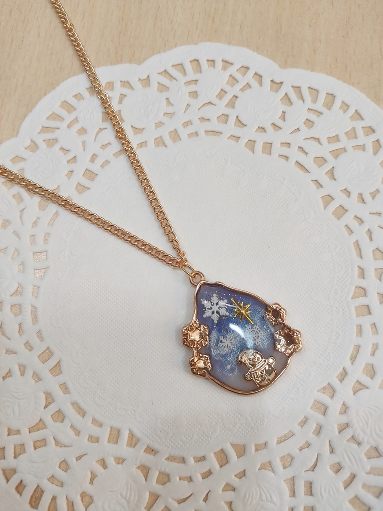 雪降るネックレス(雪)