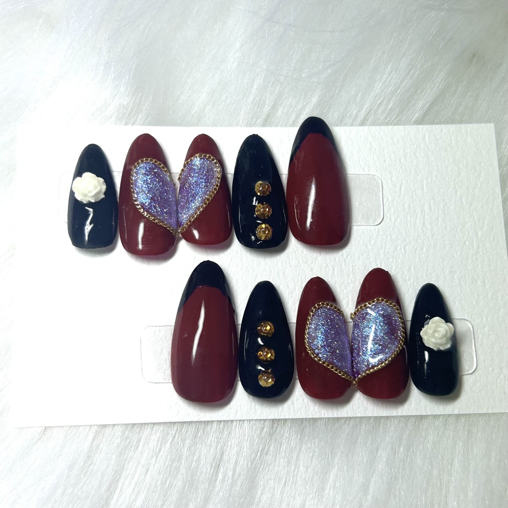 加州清光 モチーフ ネイル