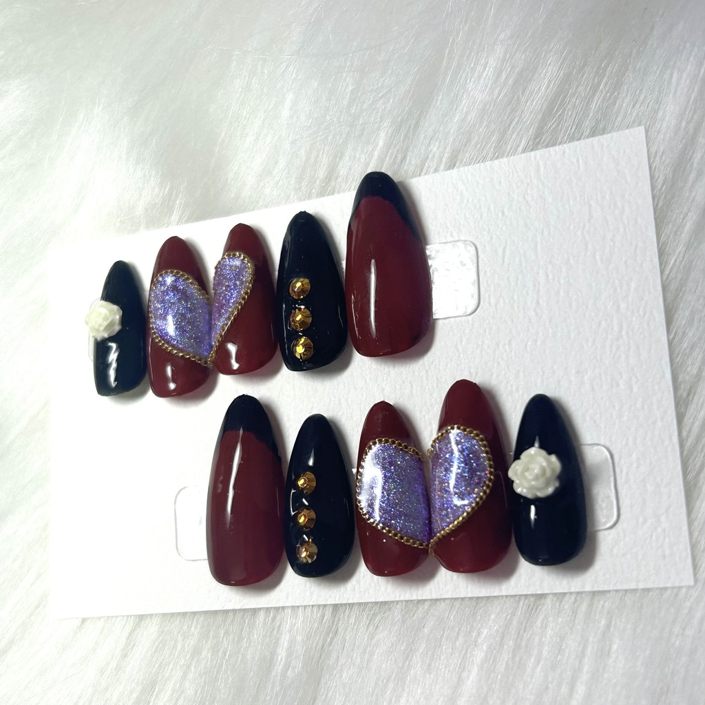 加州清光 モチーフ ネイル