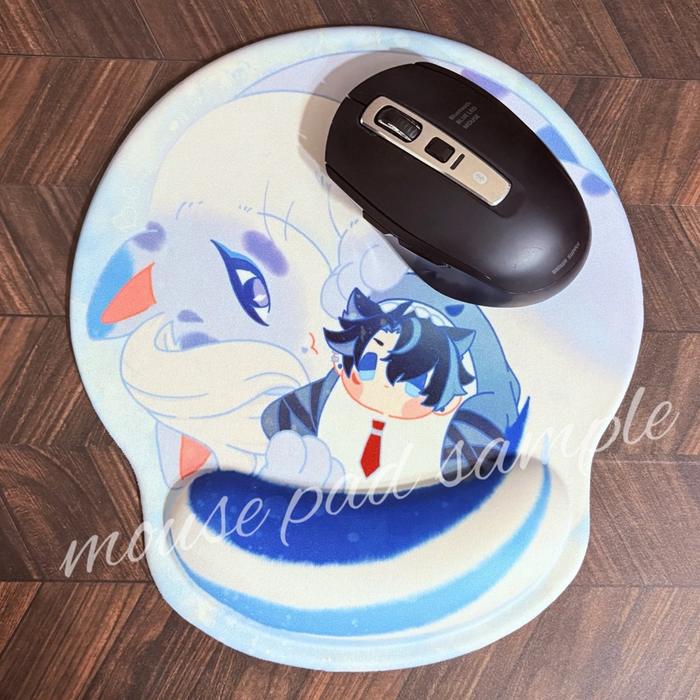 ヌコサメなかよしマウスパッド