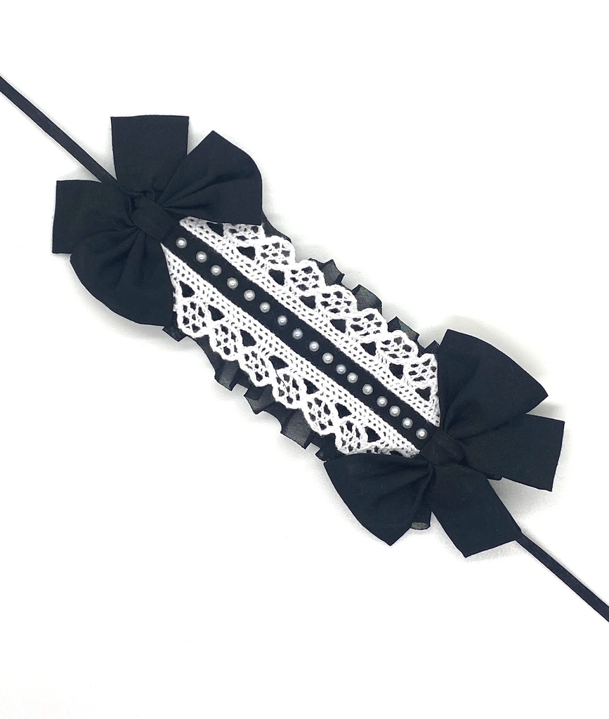 Gothic frill headdress