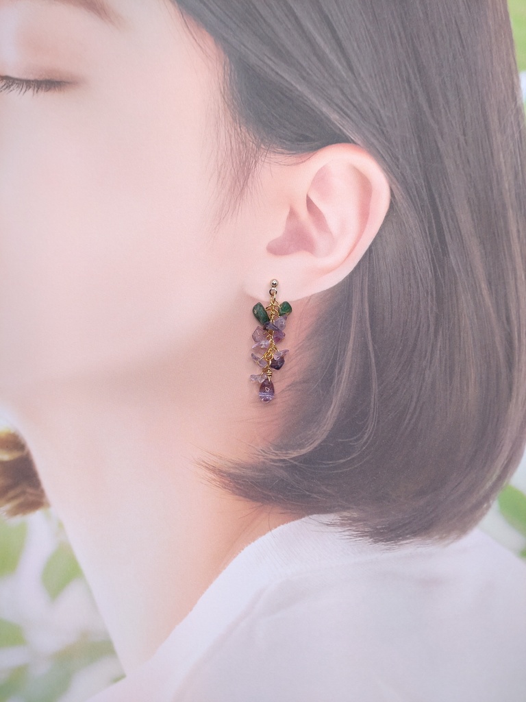 猫猫さんの毒花シリーズ 藤花のピアス