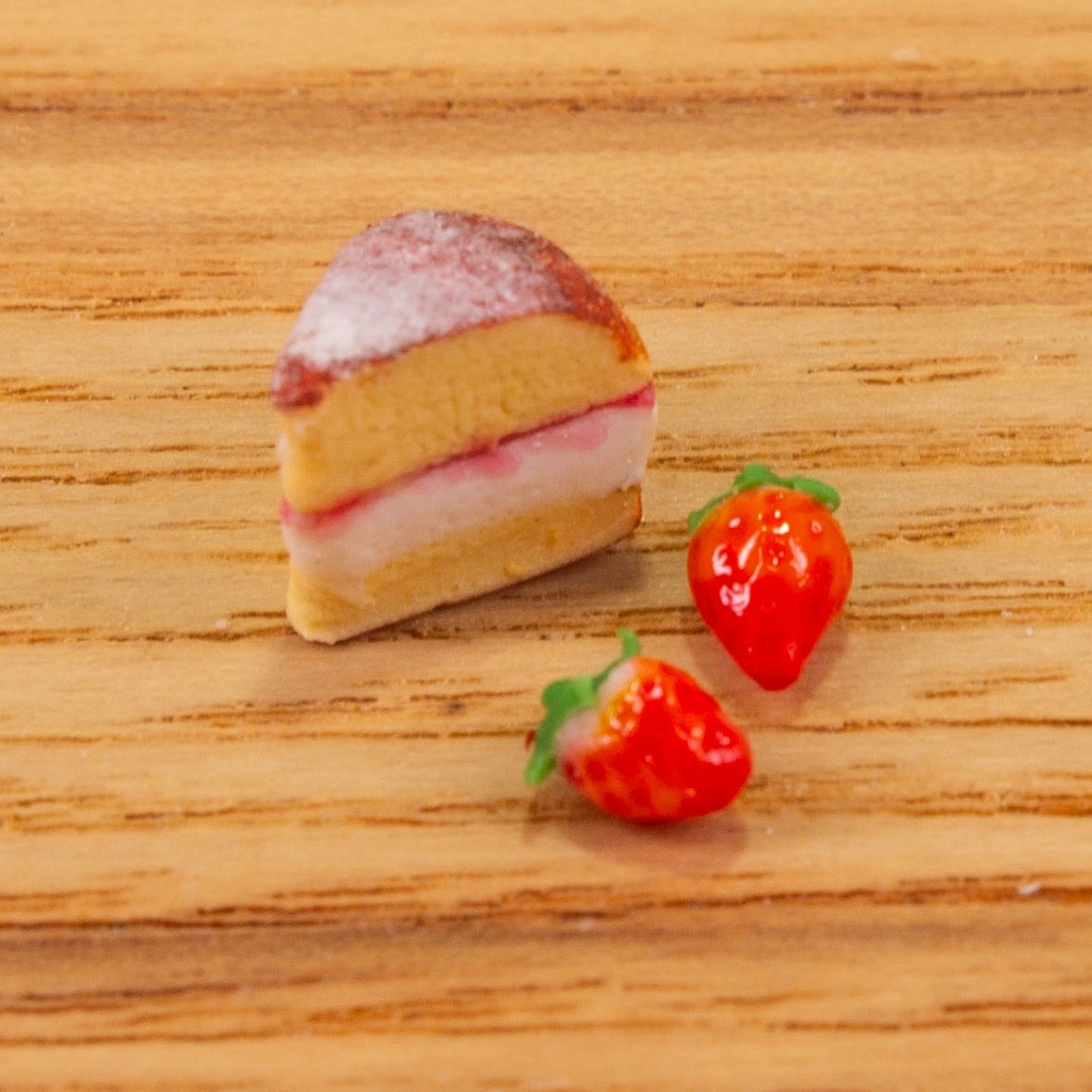 1/12 ヴィクトリアケーキといちごのセット