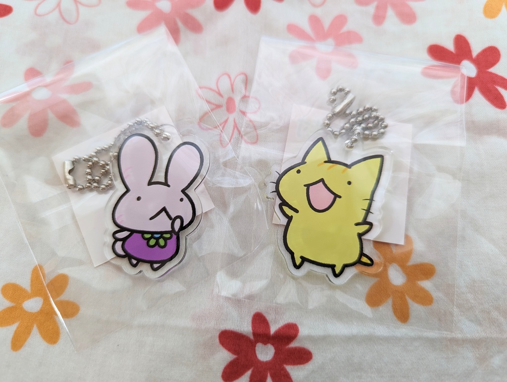 アクキー2個セット💕ぷねことちーちゃん🐱🐰