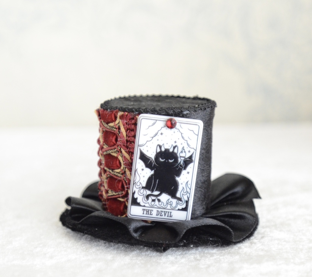 ミニハット(猫のタロットカード・悪魔)