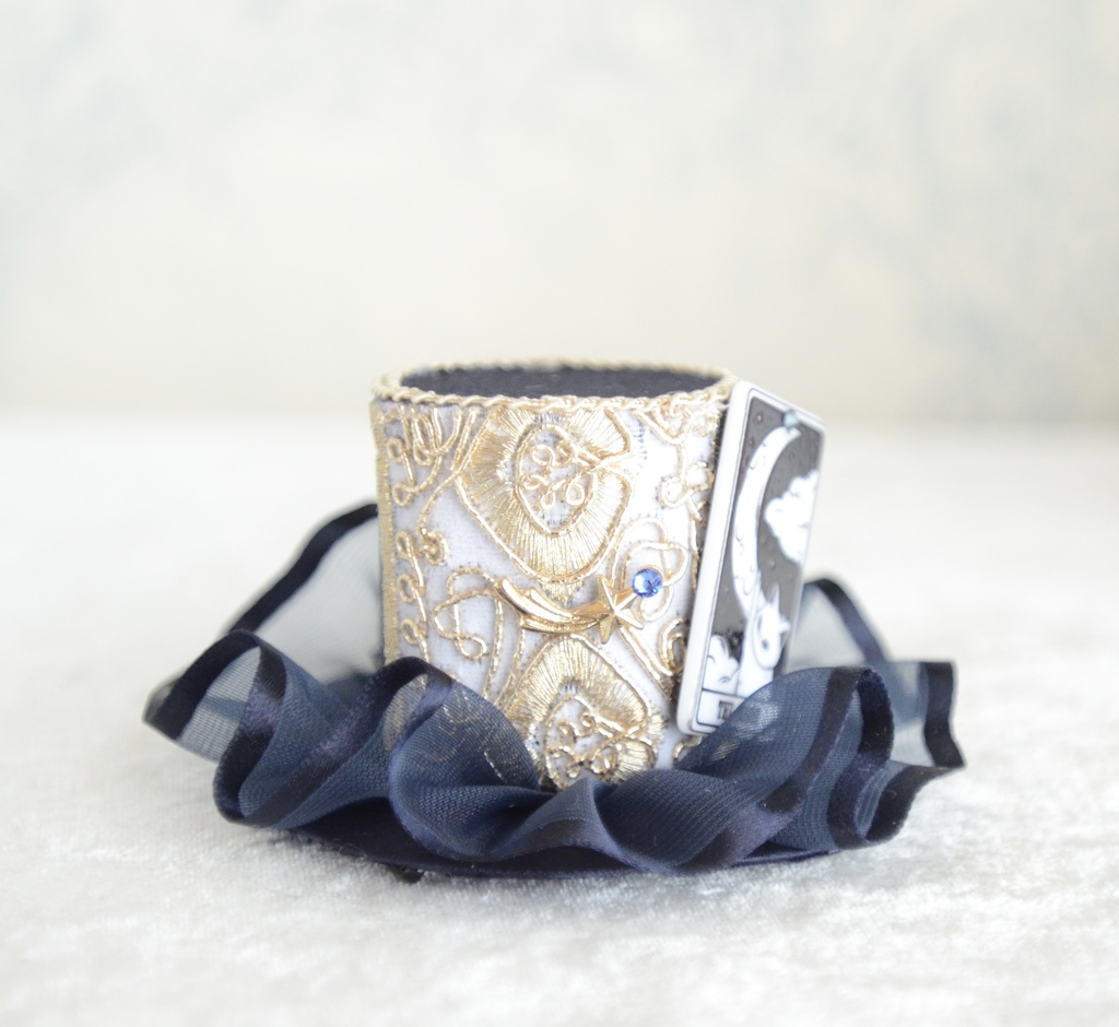 ミニハット（猫のタロットカード・月）