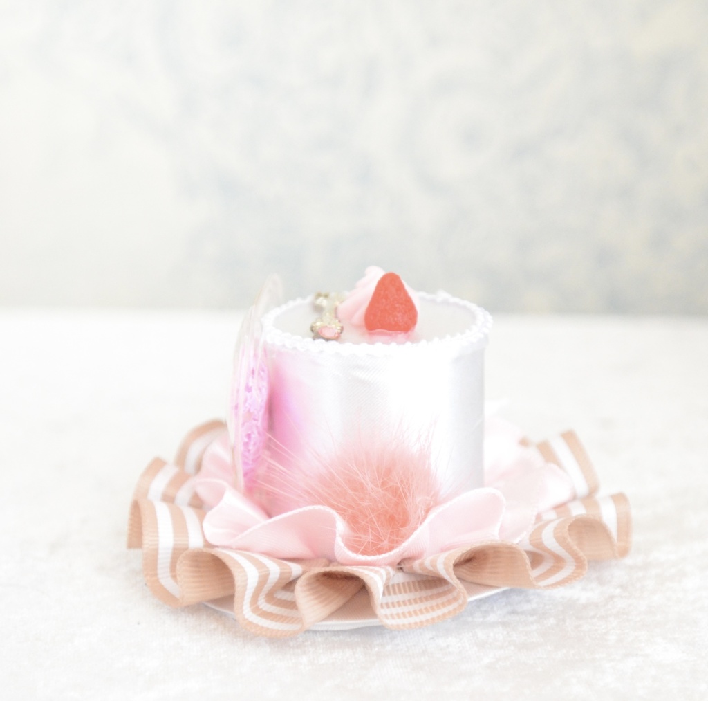 ミニハット(いちごケーキなミニハット)