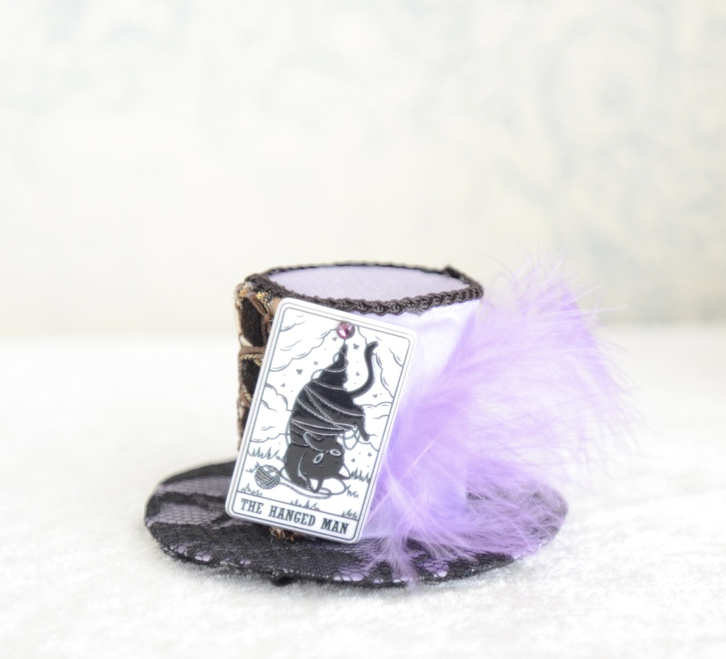 ミニハット(猫のタロットカード・吊るされた男)
