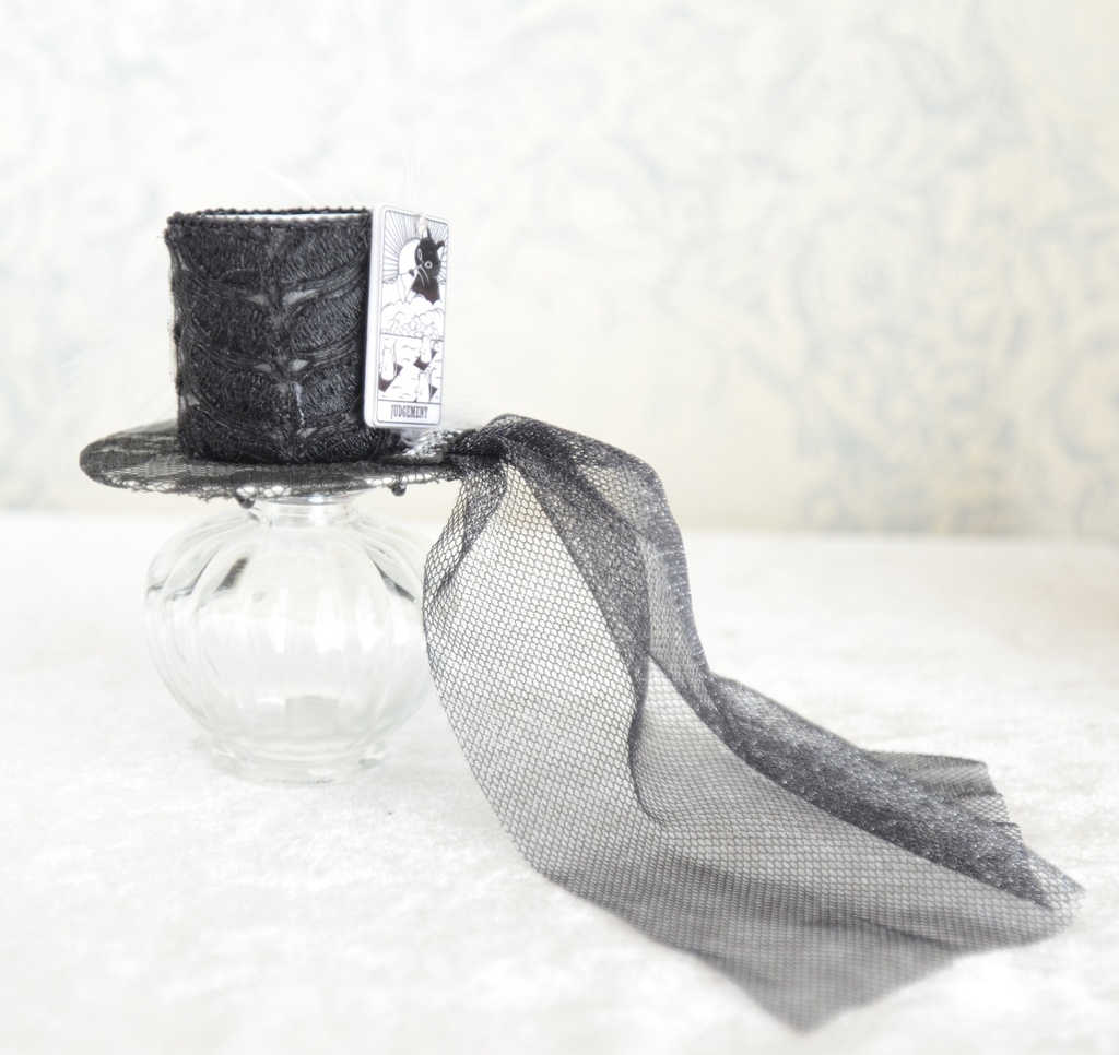 ミニハット（猫のタロットカード・審判）