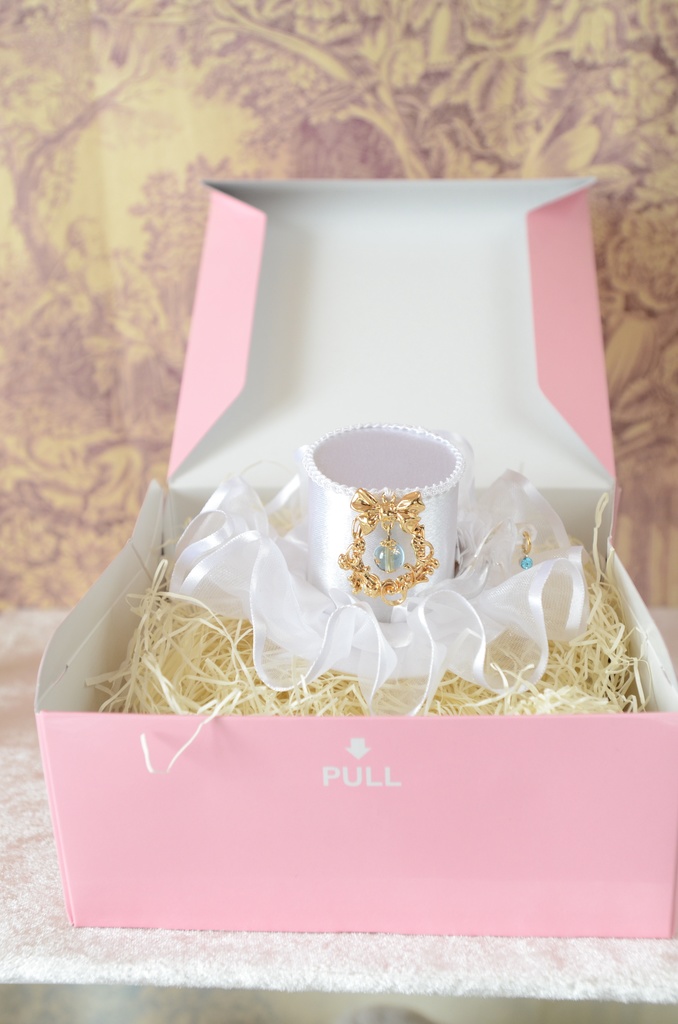 純白の季節(快晴の冬の空)